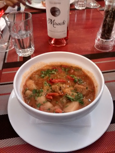 Opinii despre La Mama în București - Gastronomie și ospitalitate