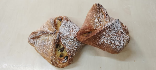 Opinii despre Patiserie Si Covrigi De La Filipici în Brașov - Gastronomie și ospitalitate