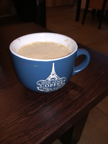 Comentarii opinii despre The American Cafe