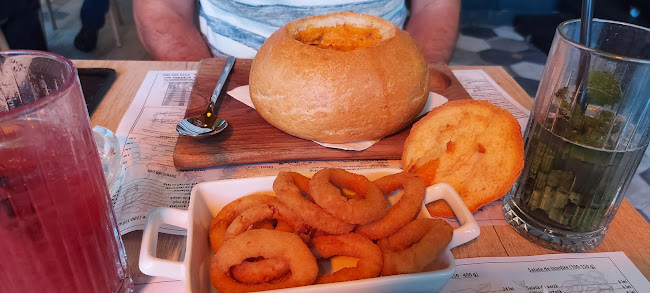 City Bistro - Gastronomie și ospitalitate