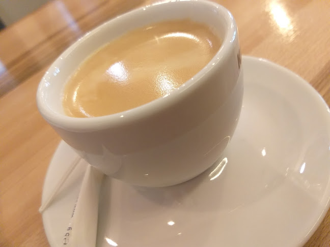 Opinii despre Cofetaria Ioana în Târgu Neamț - Gastronomie și ospitalitate