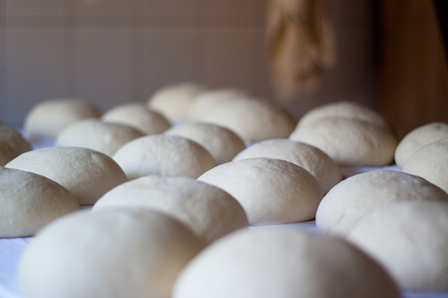 Comentarii opinii despre Brutăria Vatra