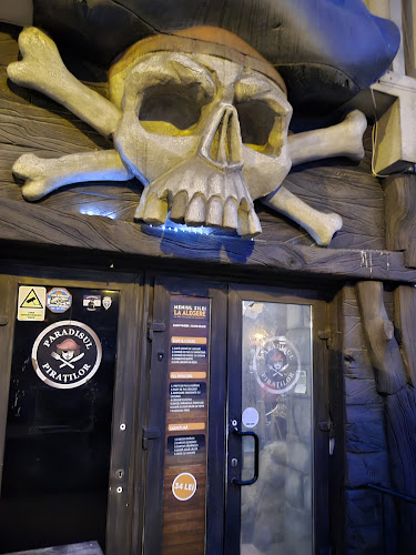 Paradisul Piraților - Gastronomie și ospitalitate