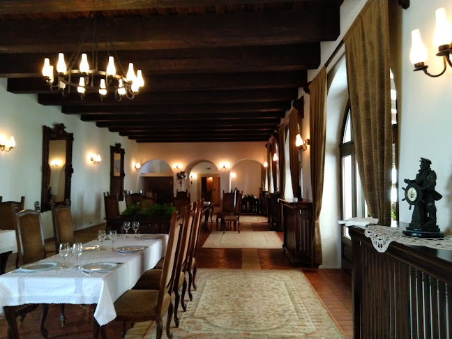 Opinii despre Restaurant Hotel Medieval în Alba Iulia - Gastronomie și ospitalitate