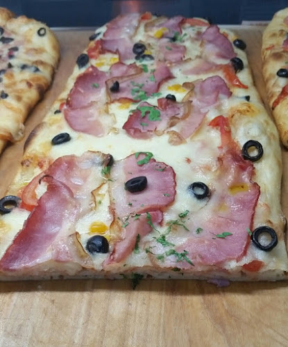 Pizza la Metru Botoşani - Gastronomie și ospitalitate