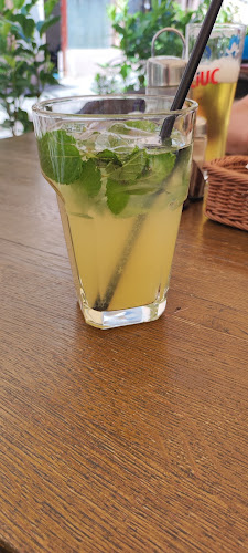 Opinii despre Cyrano în Oradea - Gastronomie și ospitalitate