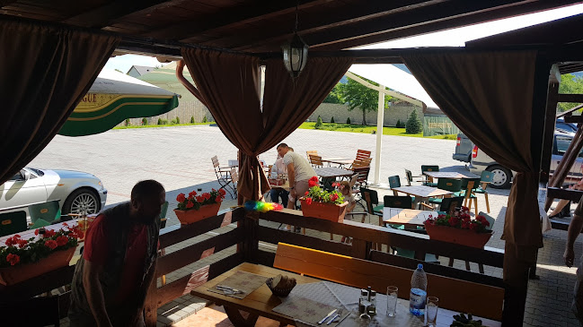 Strada Dumbravei, Piatra Neamț 200716