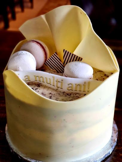 KIN-G BY DANA LUPEASCA