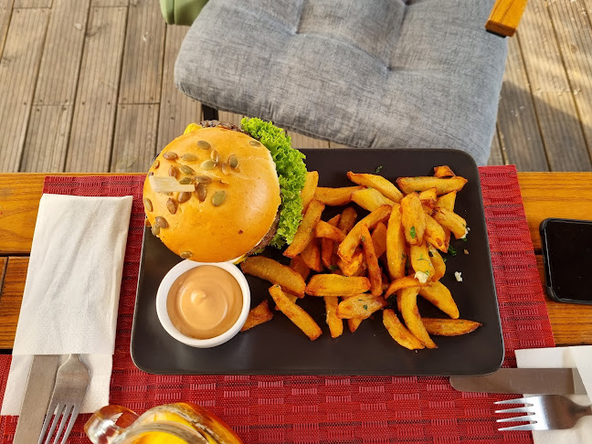 Comentarii opinii despre Tara's GastroPub