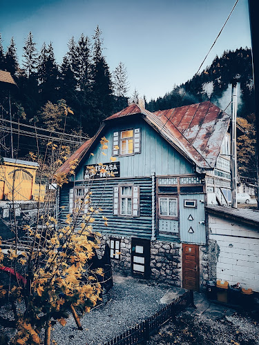 The Grill Point LACU ROȘU - Gastronomie și ospitalitate