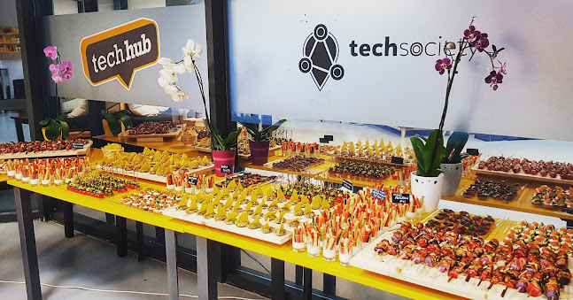 Opinii despre Instafood Catering în Pitești - Gastronomie și ospitalitate