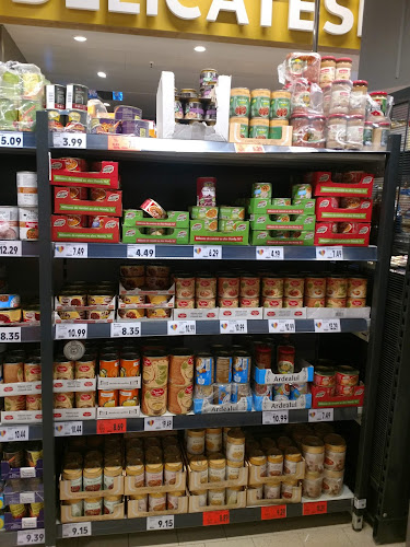 Opinii despre Piața de legume și fructe în București - Gastronomie și ospitalitate