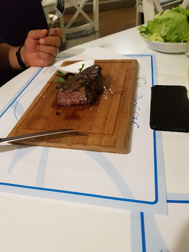 Strada Episcopiei 9, Arad 310023