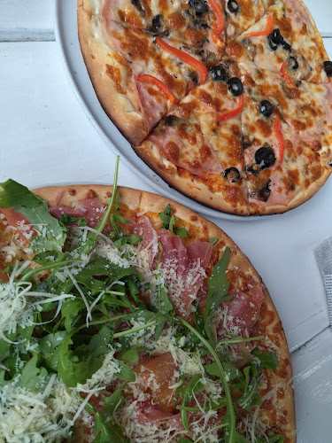 Pizzeria 4 Colțuri - Gastronomie și ospitalitate