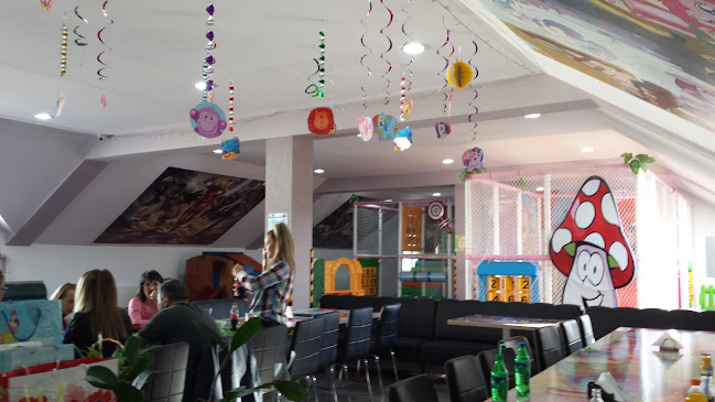 Hills - Gastronomie și ospitalitate