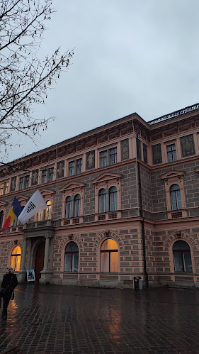 La Ceaun - Weiss - Gastronomie și ospitalitate