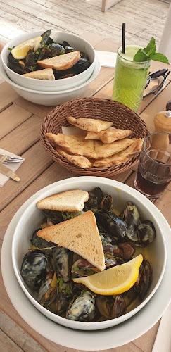 IpaNera Restaurant, Cocktail bar & Beach - Gastronomie și ospitalitate