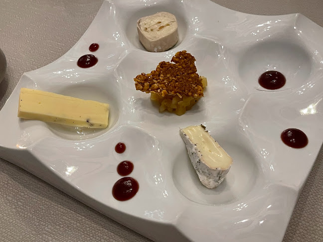 Opinii despre the ARTIST Restaurant în București - Gastronomie și ospitalitate