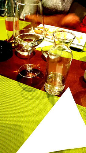 Comentarii opinii despre Crinul Alb