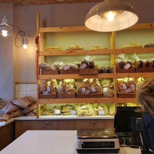 Strada Locotenent Aviator Radu Beller nr. 6-8, București 011703