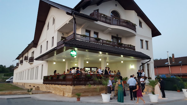 Opinii despre Restaurant Pensiunea Premier în Ștei - Gastronomie și ospitalitate