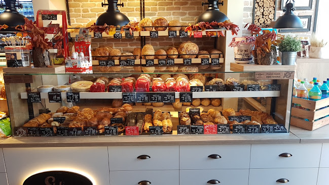 Brutăria Eldi Pékség - Primărie