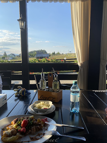 Pasul Tihuța, Cota 1200, Piatra Fântânele 427362