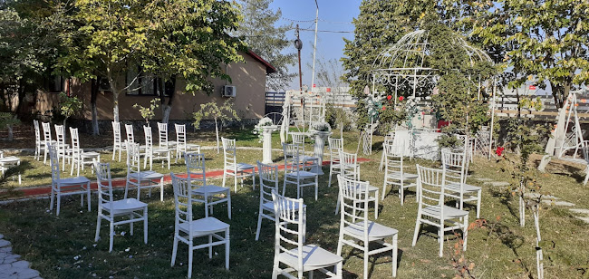 Comentarii opinii despre Flora