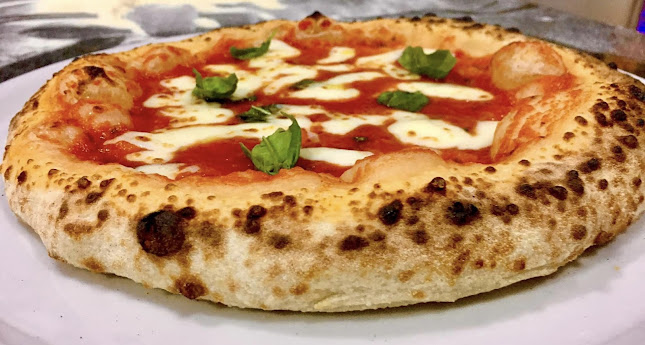 Opinii despre Pizza D'oro în Târgoviște - Gastronomie și ospitalitate