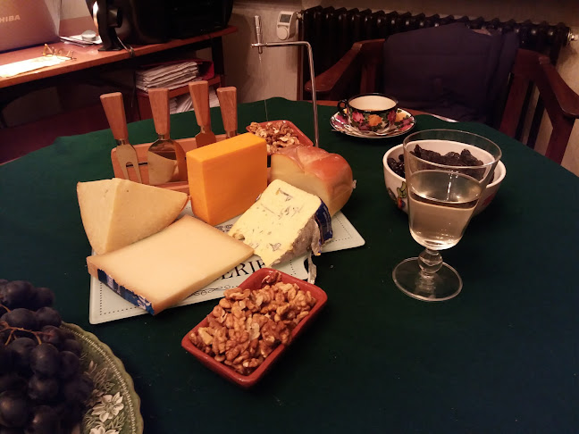 Bulevardul Dacia 102, București 030167