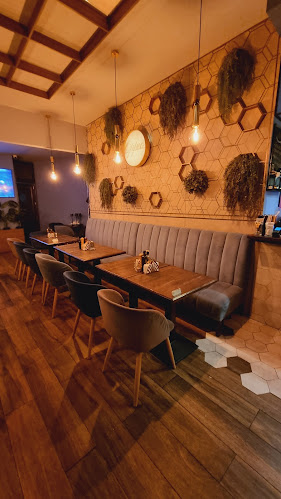 Oppio - Gastronomie și ospitalitate