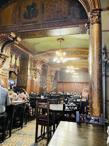 Caru' cu Bere - București