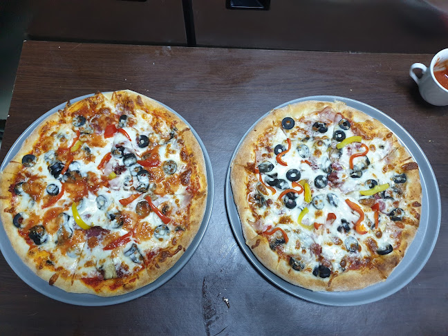 Opinii despre La Pantazica în Târgoviște - Gastronomie și ospitalitate