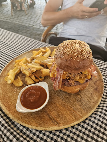 Opinii despre Urban Food în Sibiu - Gastronomie și ospitalitate