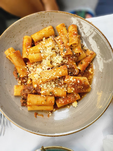 Strada Curtea Domnească 9, Suceava 720008