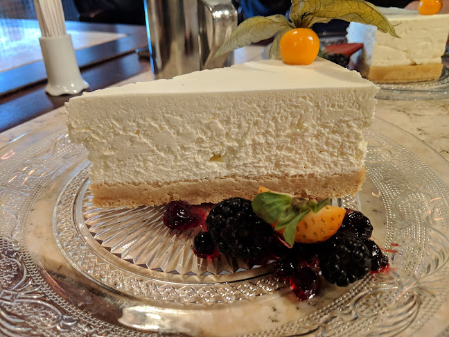 Opinii despre Salon Golescu în București - Gastronomie și ospitalitate