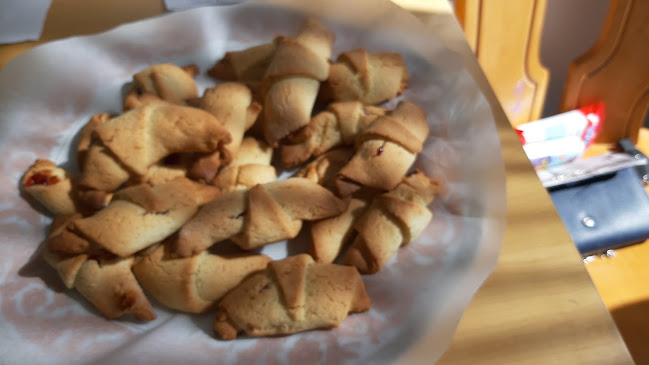 Opinii despre Brutaria Elena în București - Gastronomie și ospitalitate