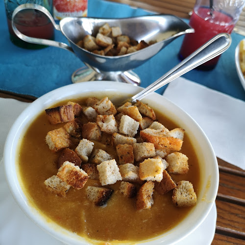 Trattoria Di Viale - Gastronomie și ospitalitate