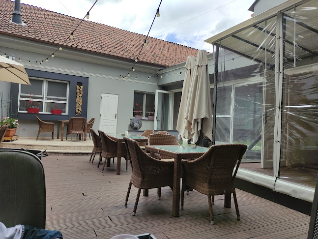 Comentarii opinii despre Graf Lebanese & International Cuisine