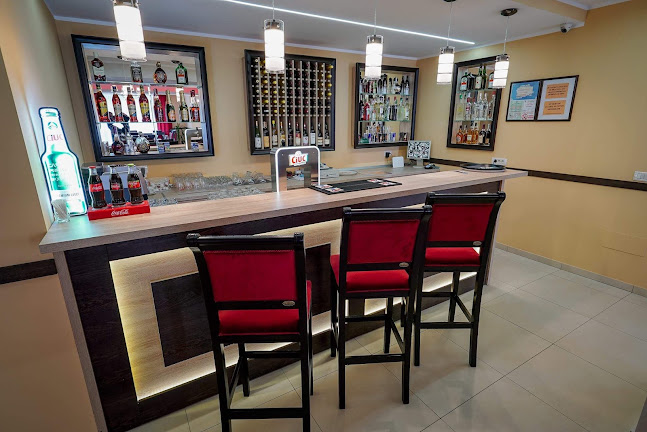 Opinii despre Pensiune - Restaurant - Pizzerie 2 Pauni în Borsa - Gastronomie și ospitalitate