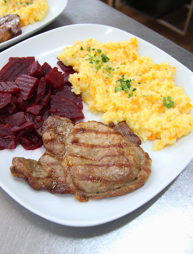 Strada Mihai Viteazul 10, Hunedoara 331044