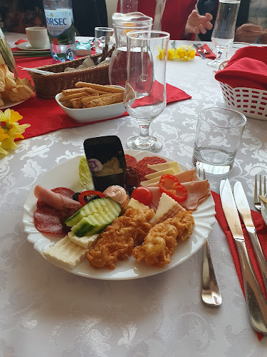 Colloseum - Gastronomie și ospitalitate