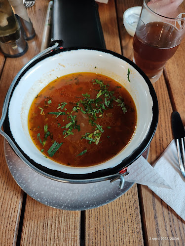 Comentarii opinii despre Casa Cornu