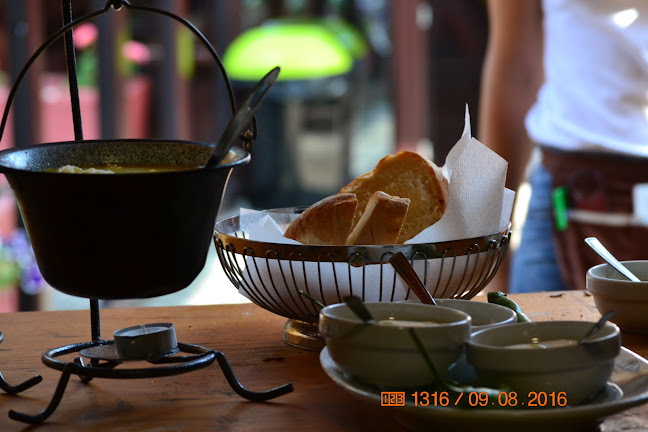 Opinii despre La Cramă în Hunedoara - Gastronomie și ospitalitate