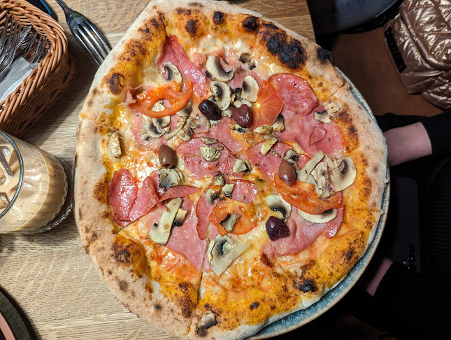 Comentarii opinii despre Marty Restaurants (Sigma Shopping Center)