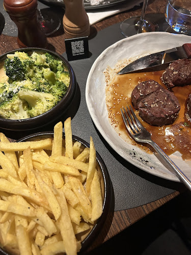 Noa Restoclub - București