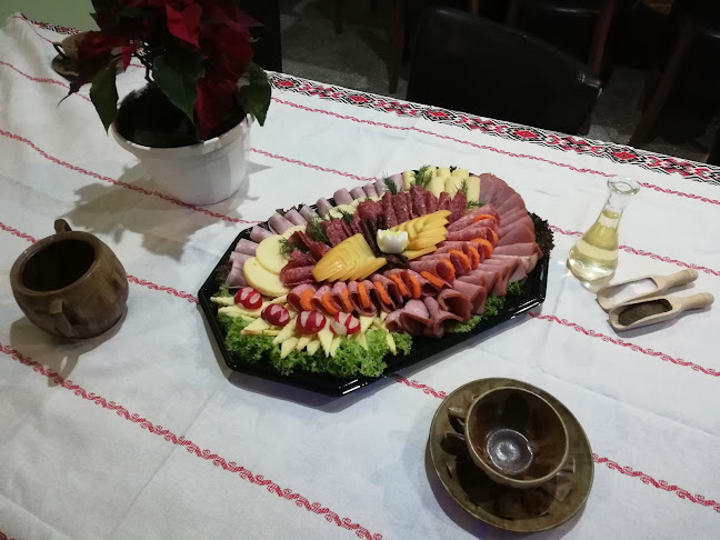 Opinii despre Restaurant Casa Traditionala în Valea Mare-Podgoria - Gastronomie și ospitalitate