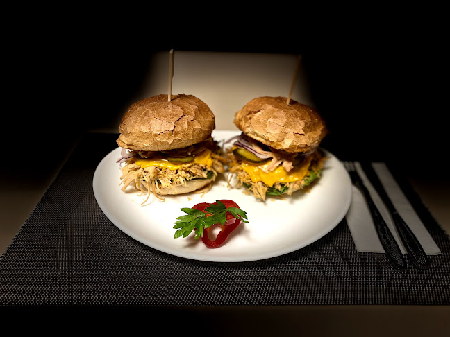 Opinii despre Pensiunea Szépasszony în Vlăhița - Gastronomie și ospitalitate