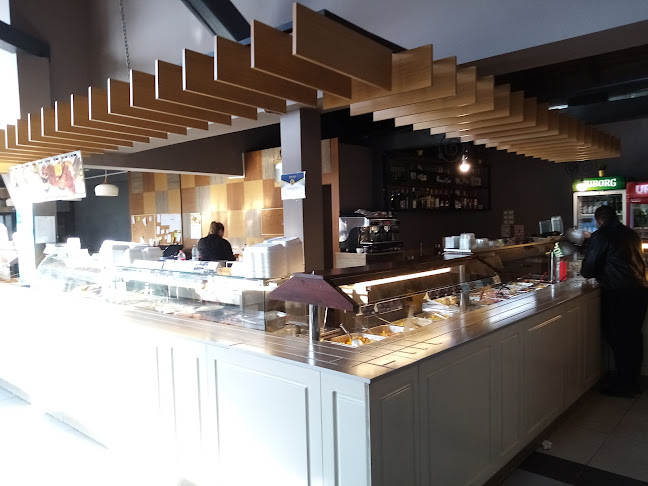 Opinii despre Regal Kebap Targoviste în Târgoviște - Gastronomie și ospitalitate