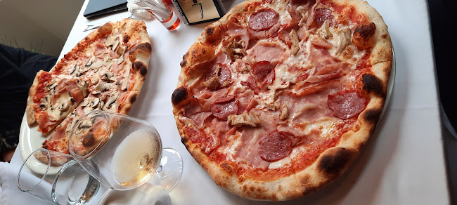 Opinii despre La Piazzetta Mureș în Târgu Mureș - Gastronomie și ospitalitate